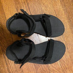 Teva Universal Sandal